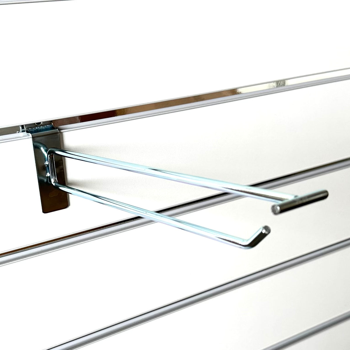 Single prong slat hook with overhead arm 20cm