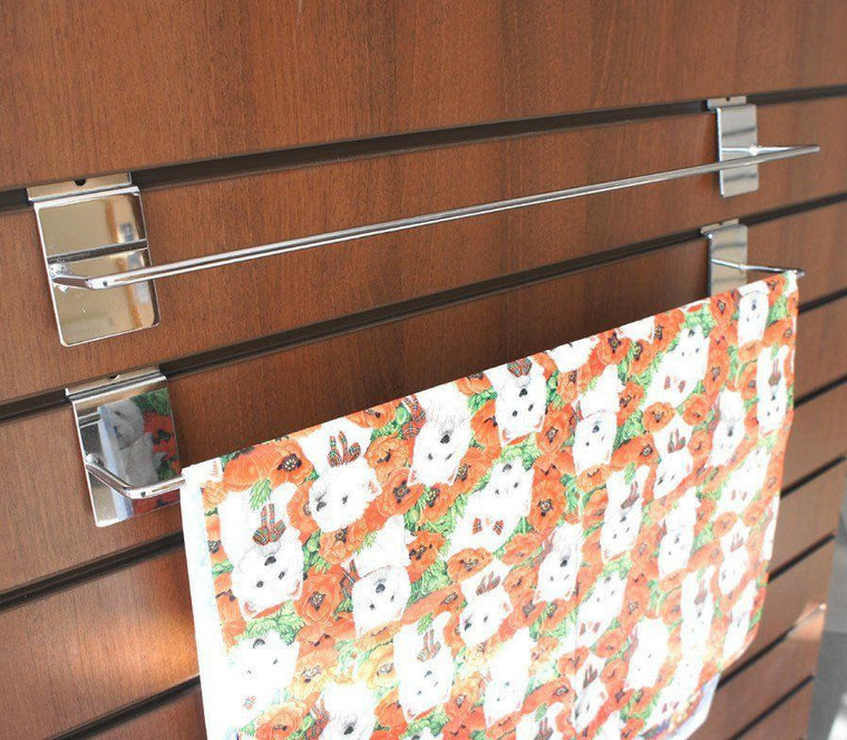 Single gift wrap bar for slatwall